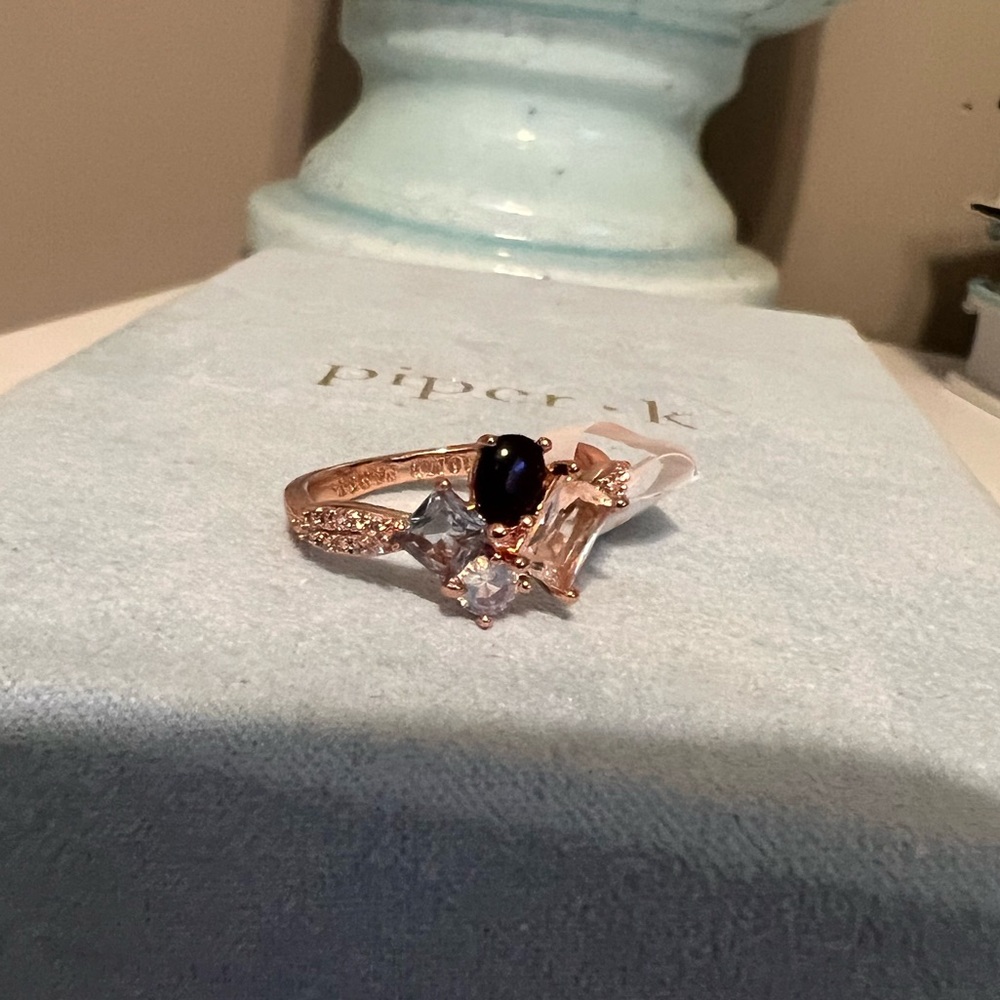 Bomb party rose gold ring
